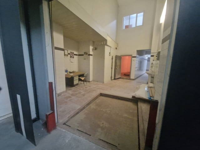 Commercieel te koop in Bilbao - € 135.000 (Ref: 9547169)