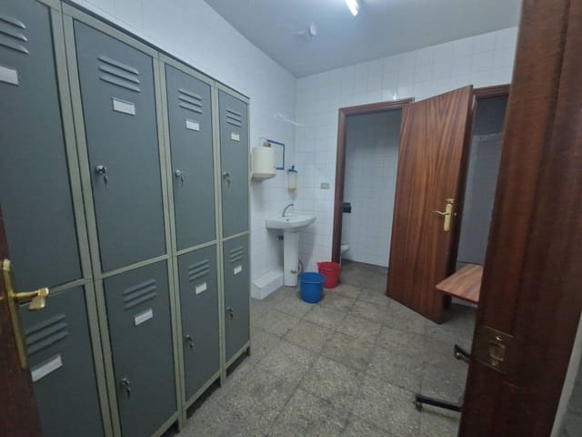 Commercieel te koop in Bilbao - € 135.000 (Ref: 9547169)