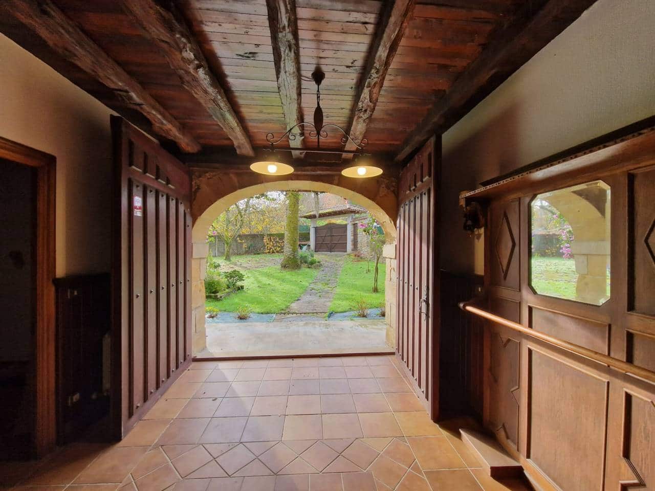 7 quarto Casa em Banda para venda em Liendo - 598 000 € (Ref: 9553187)