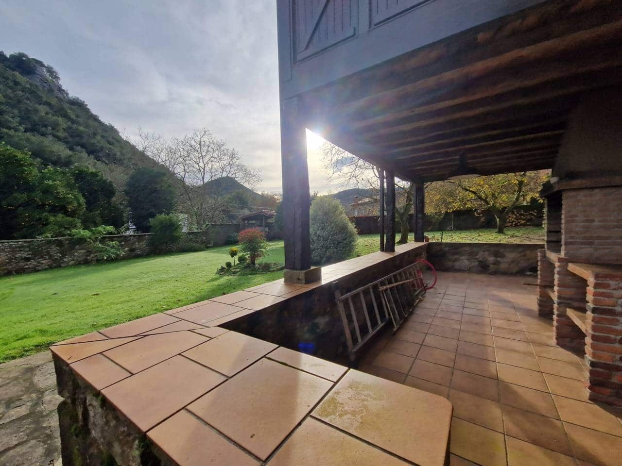 7 quarto Casa em Banda para venda em Liendo - 598 000 € (Ref: 9553187)