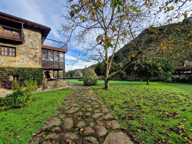 7 quarto Casa em Banda para venda em Liendo - 598 000 € (Ref: 9553187)