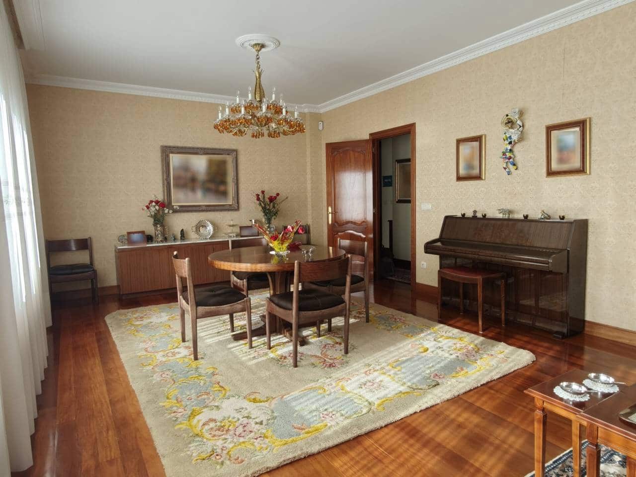 5 bedroom Villa for sale in Leioa with garage - € 1,900,000 (Ref: 9567868)