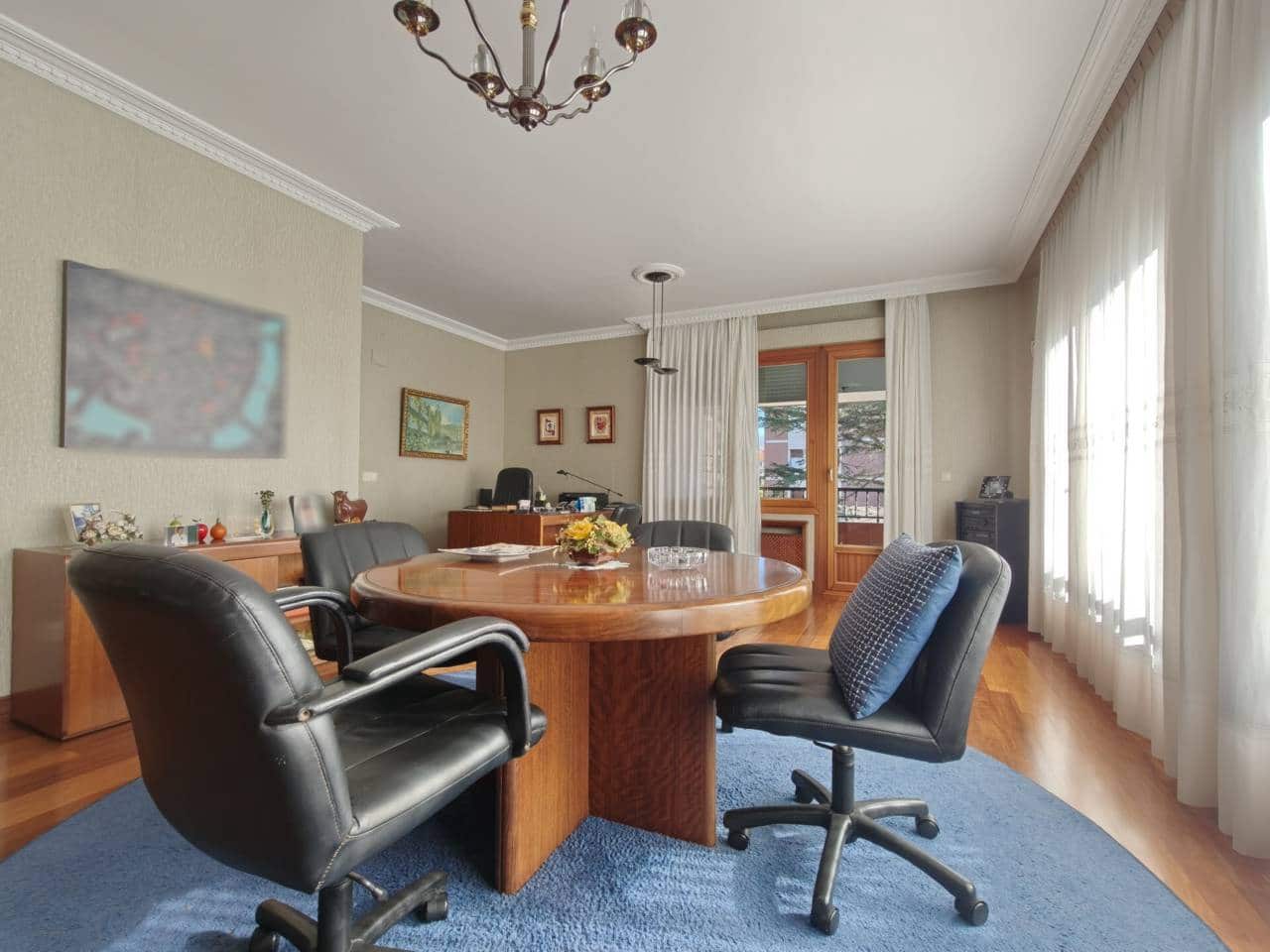 5 bedroom Villa for sale in Leioa with garage - € 1,900,000 (Ref: 9567868)