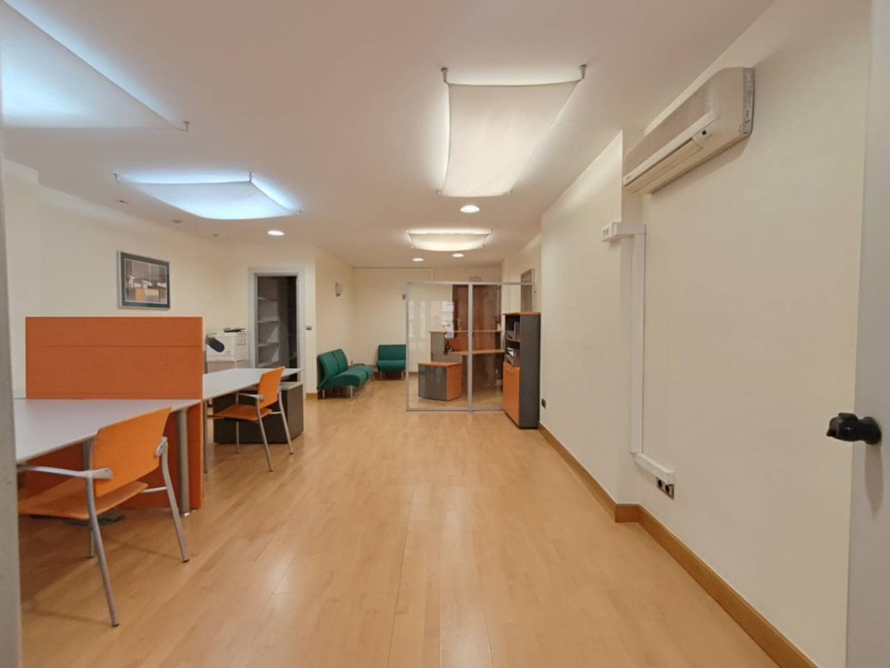 Bureau à vendre à Bilbao - 175 000 € (Ref: 9607097)