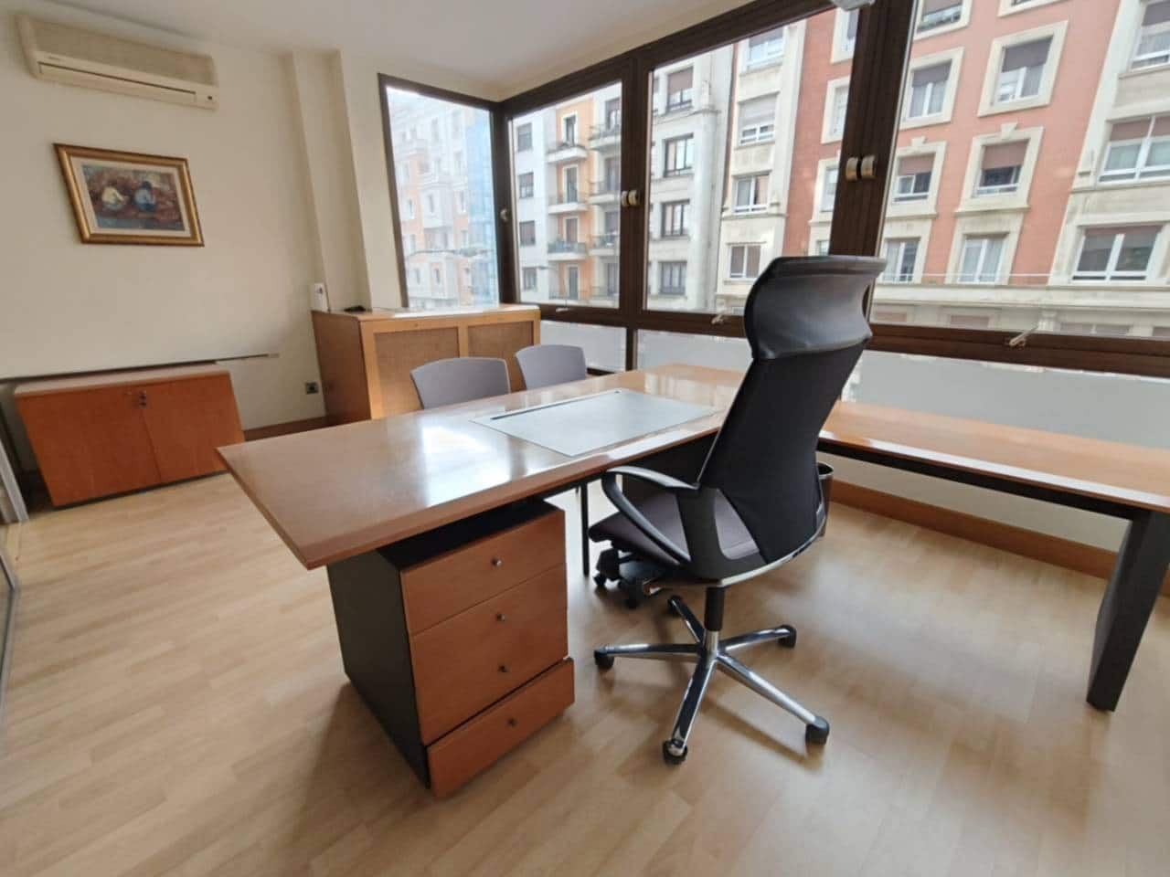 Bureau à vendre à Bilbao - 175 000 € (Ref: 9607097)