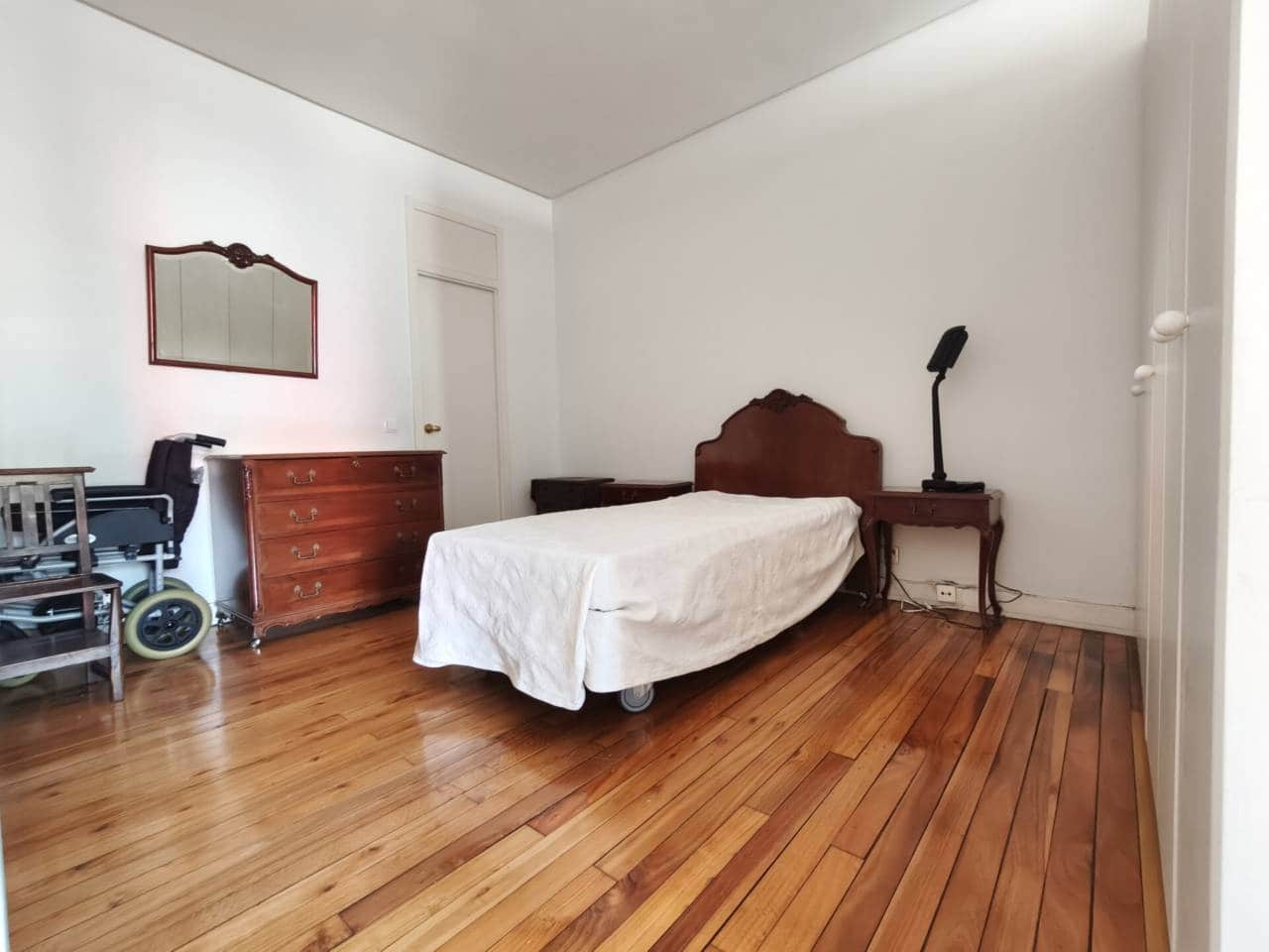 1 quarto Apartamento para venda em Bilbao com garagem - 498 000 € (Ref: 9632927)