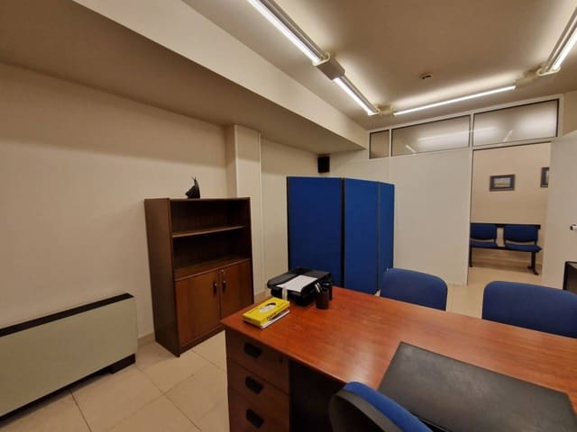 Oficina en Bilbao en venta - 49.000 € (Ref: 9635216)