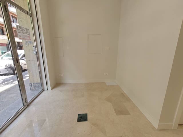 Komercyjne do wynajęcia w Bilbao - 750 € (Ref: 9650713)