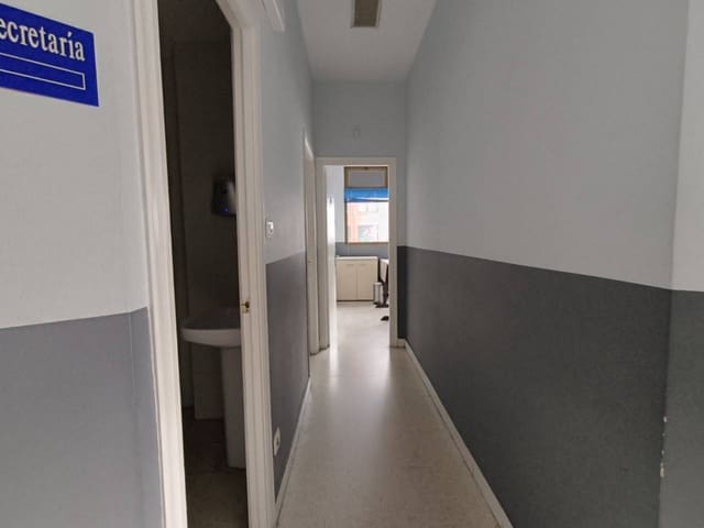 Komercyjne do wynajęcia w Bilbao - 1 400 € (Ref: 9650715)