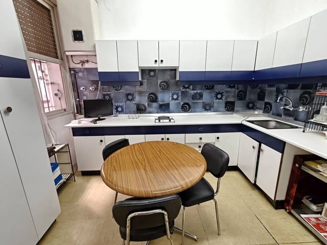 4 slaapkamer Flat te koop in Bilbao - € 590.000 (Ref: 9669844)
