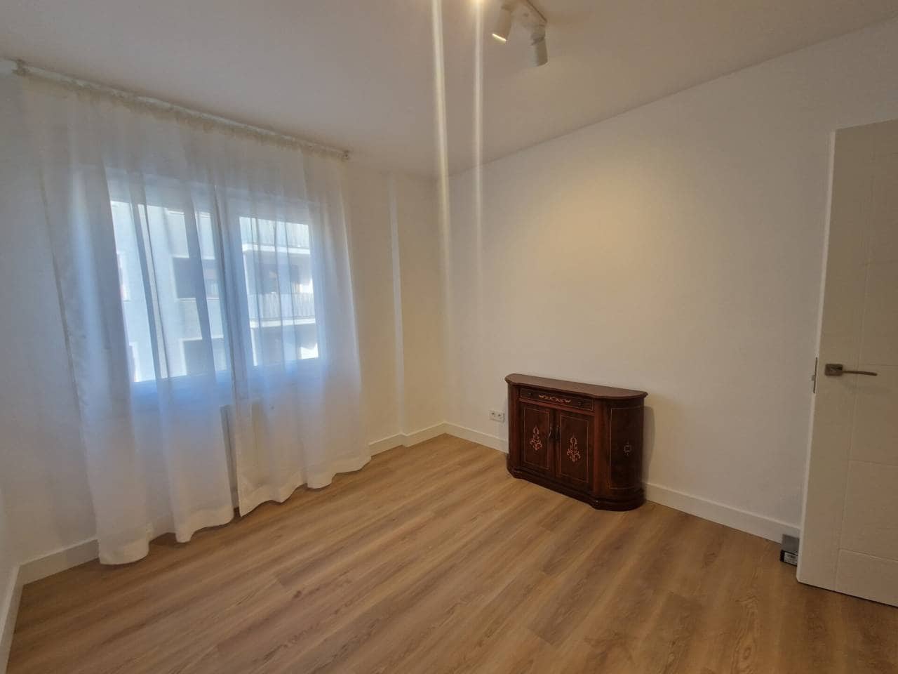 2 bedroom Flat for rent in Basauri - € 990 (Ref: 9714357)