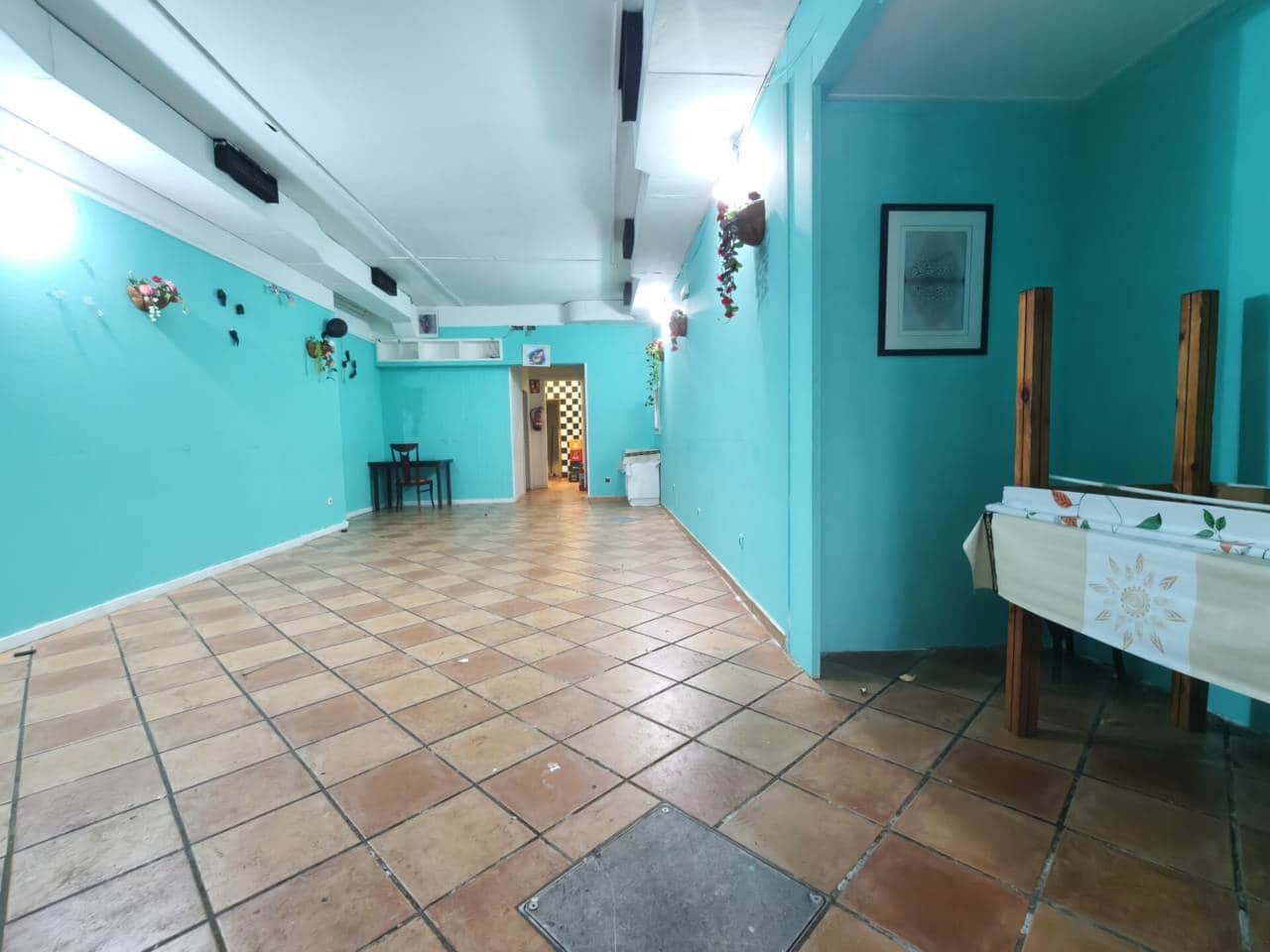 Commercial for rent in Bilbao - € 1,300 (Ref: 9731518)