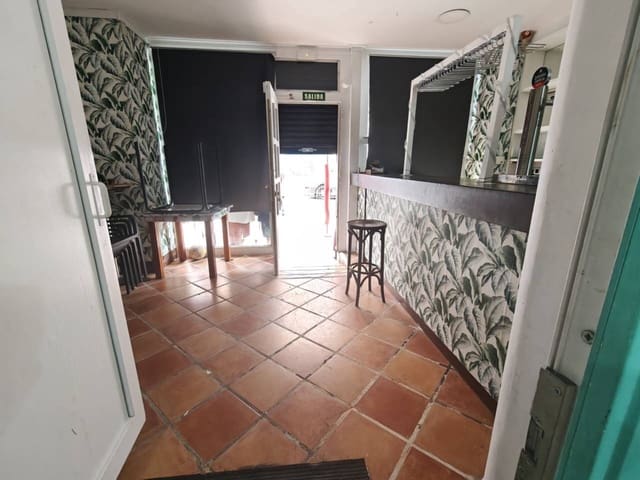 Kommersiell att hyra i Bilbao - 1 300 € (Ref: 9731518)