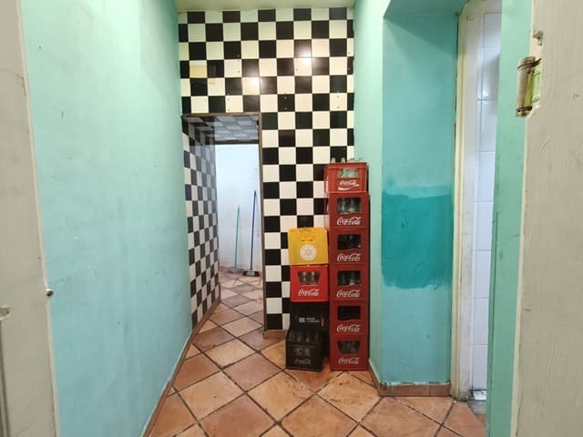 Kommersiell att hyra i Bilbao - 1 300 € (Ref: 9731518)