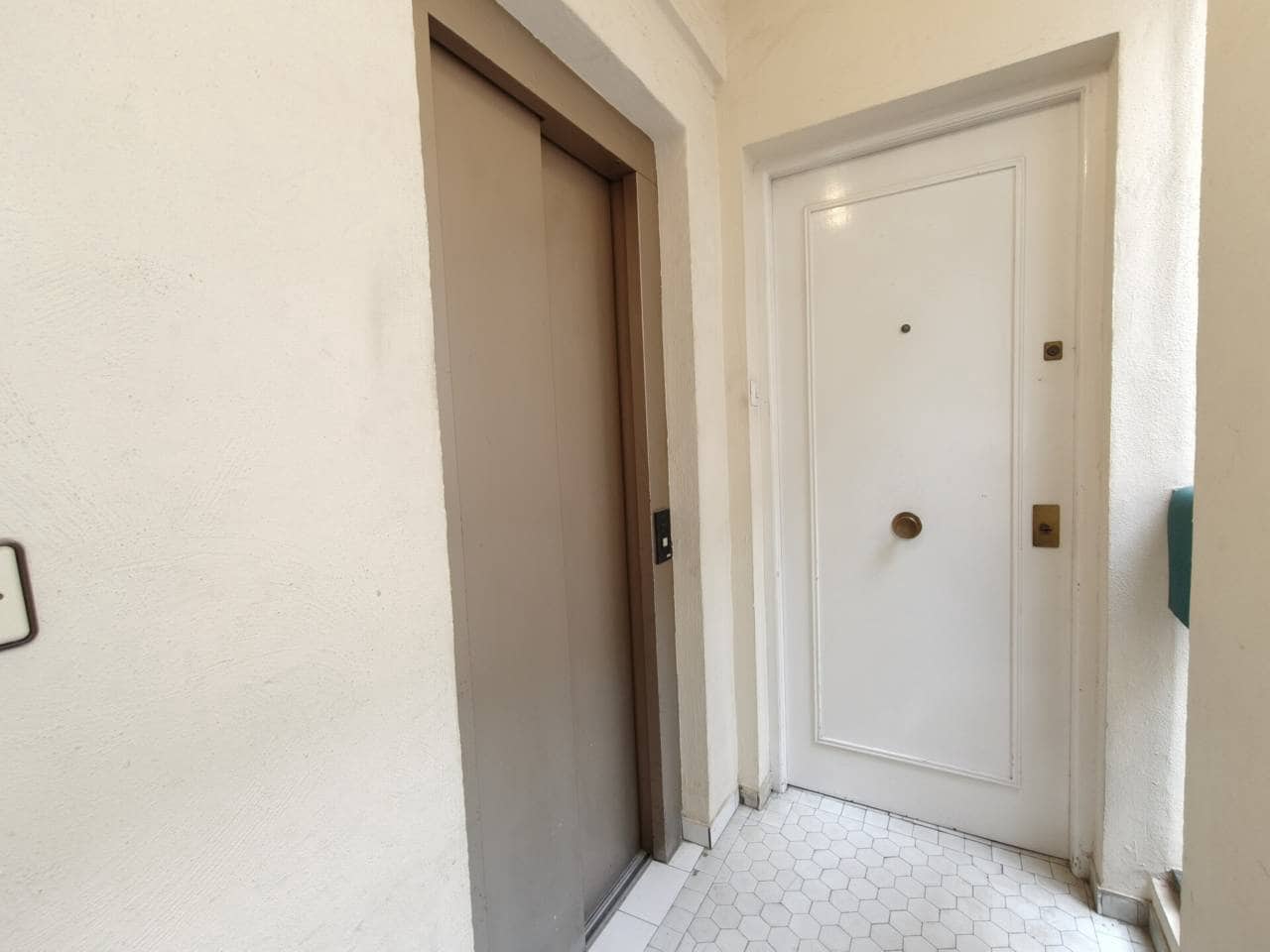 4 bedroom Flat for sale in Bilbao - € 900,000 (Ref: 9734224)