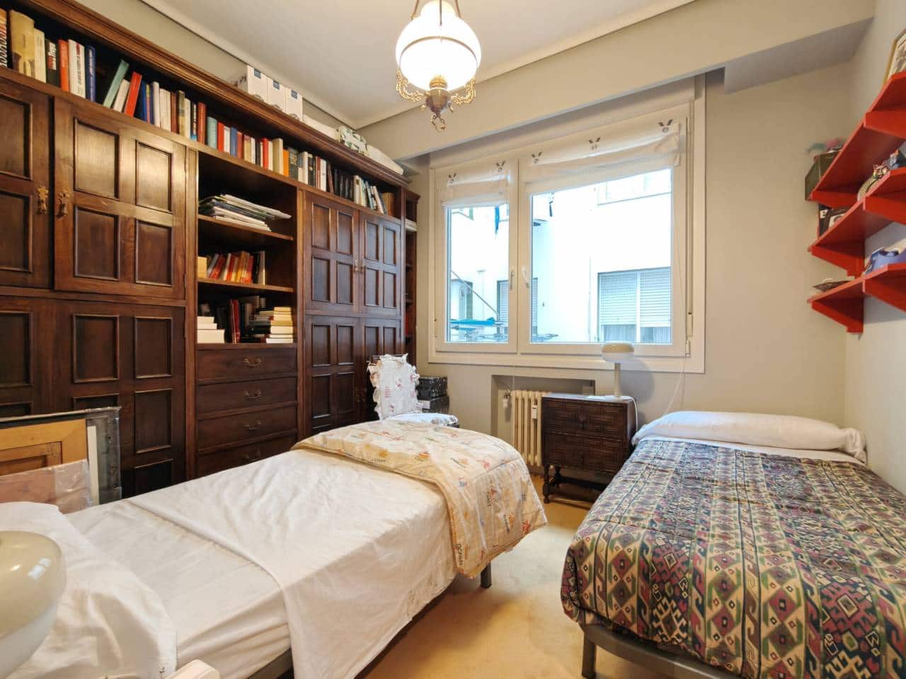 4 bedroom Flat for sale in Bilbao - € 900,000 (Ref: 9734224)