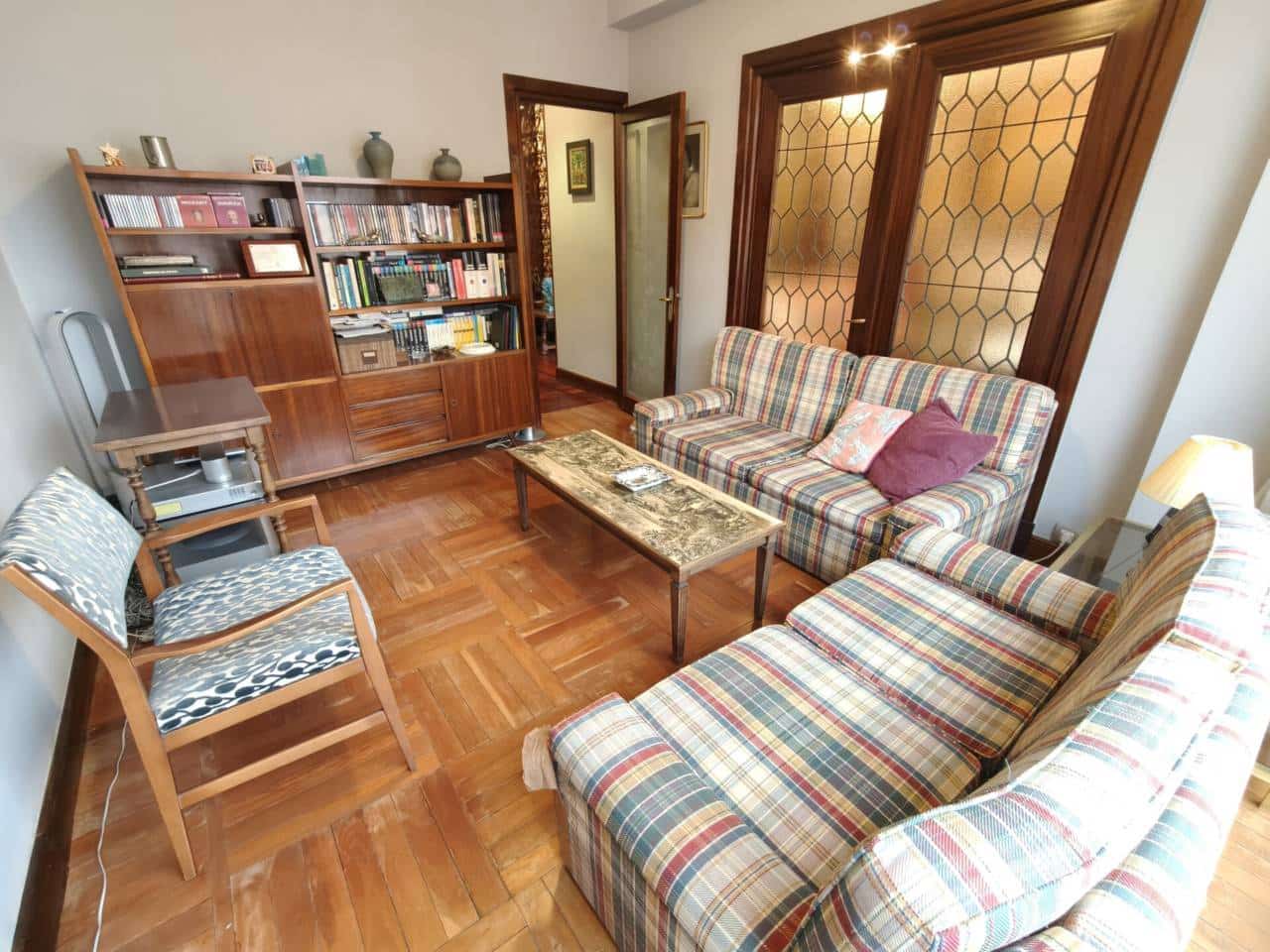 4 bedroom Flat for sale in Bilbao - € 900,000 (Ref: 9734224)