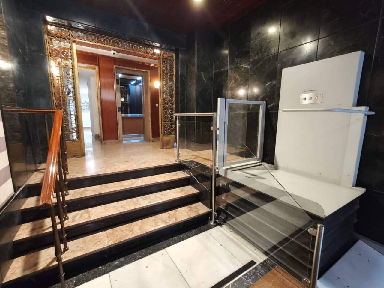 4 bedroom Flat for sale in Bilbao - € 900,000 (Ref: 9734224)