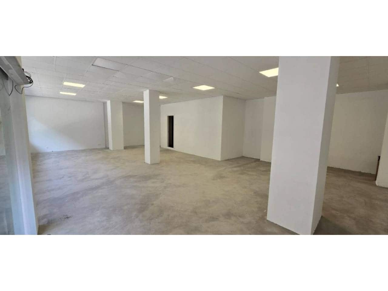 Commercial for rent in Bilbao - € 2,950 (Ref: 9770023)