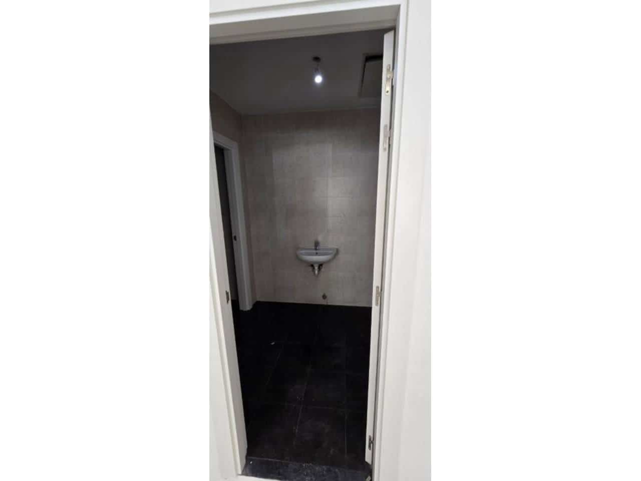 Commercial for rent in Bilbao - € 2,950 (Ref: 9770023)