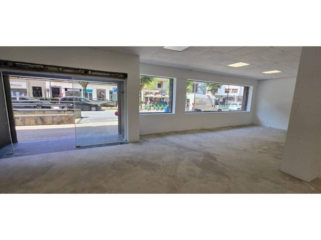 Commercial for rent in Bilbao - € 2,950 (Ref: 9770023)