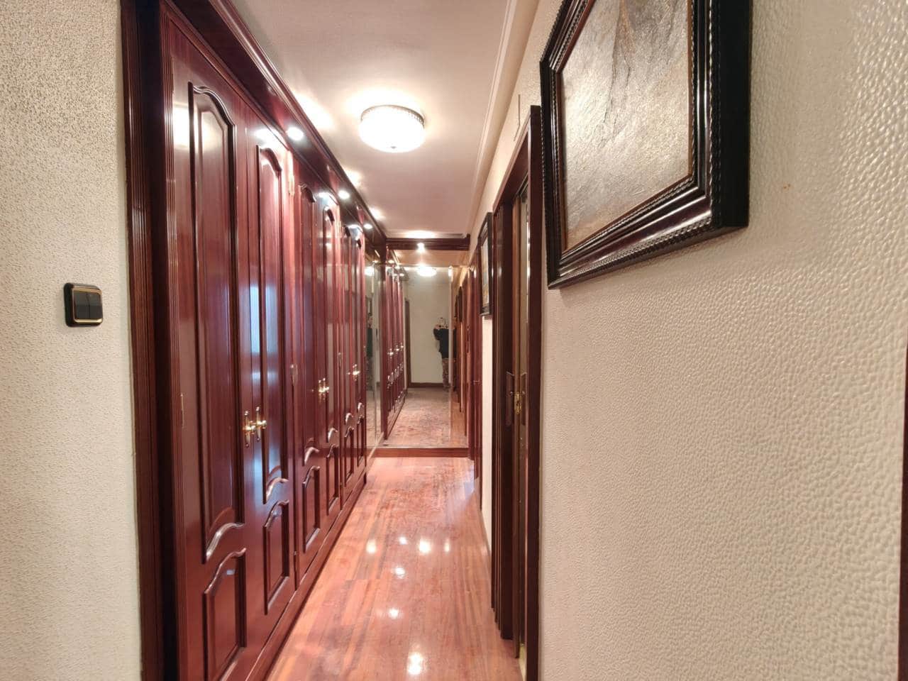 3 soveværelse Lejlighed til salg i Bilbao - € 450.000 (Ref: 9772557)