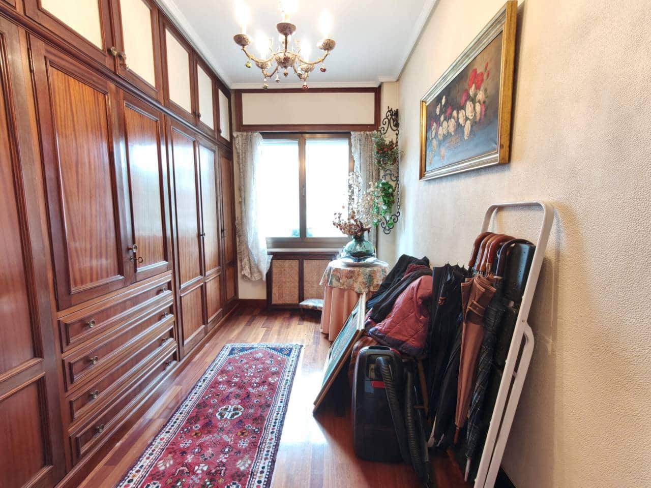 3 soveværelse Lejlighed til salg i Bilbao - € 450.000 (Ref: 9772557)