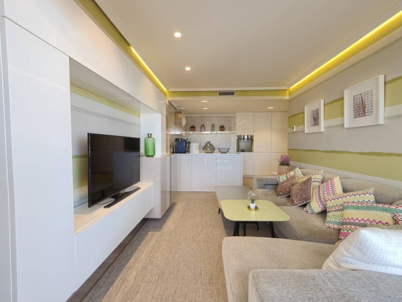 3 makuuhuone Kattohuoneisto myytävänä paikassa Peniscola mukana uima-altaan 
autotalli - 495 000 € (Ref: 9789801)