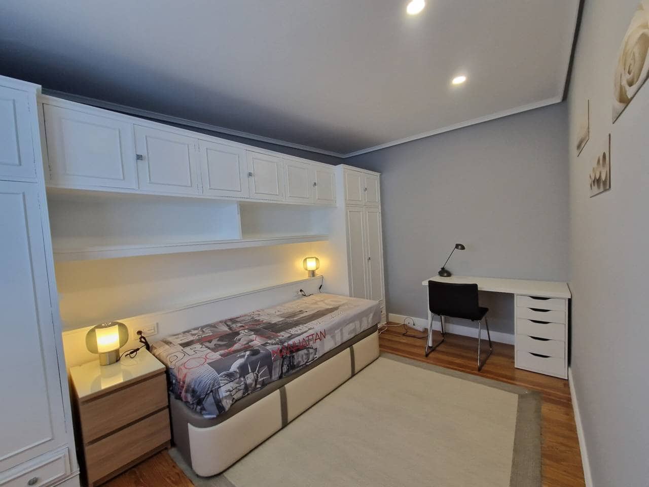 2 quarto Apartamento para arrendar em Bilbao - 1 400 € (Ref: 9789802)