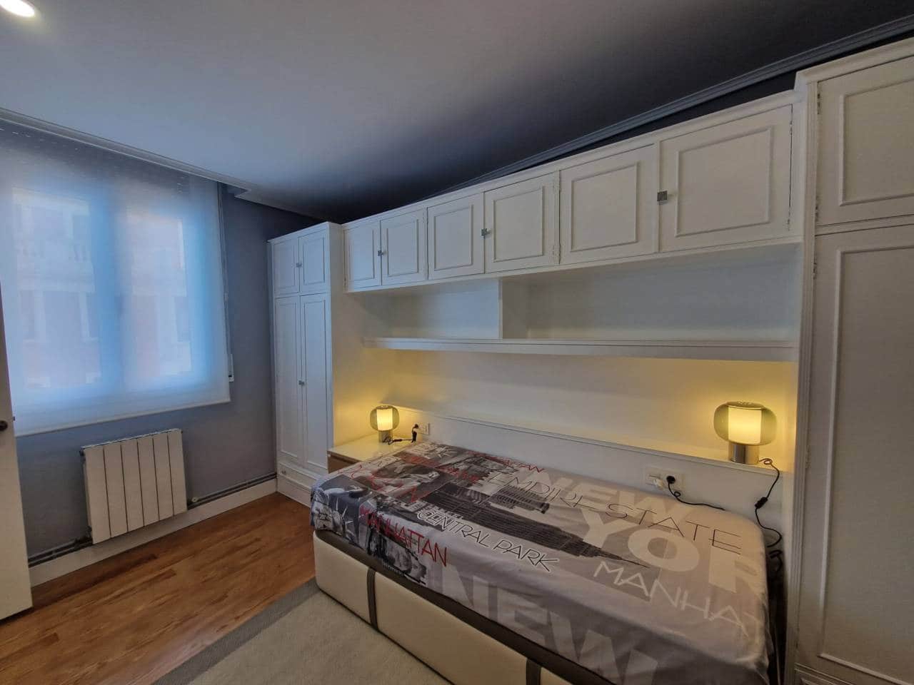 2 quarto Apartamento para arrendar em Bilbao - 1 400 € (Ref: 9789802)