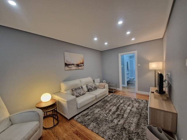 2 quarto Apartamento para arrendar em Bilbao - 1 400 € (Ref: 9789802)