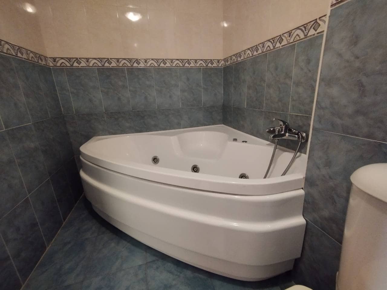 2 Zimmer Penthouse zu verkaufen in Gama mit Pool Garage - 128.000 € (Ref: 9802885)