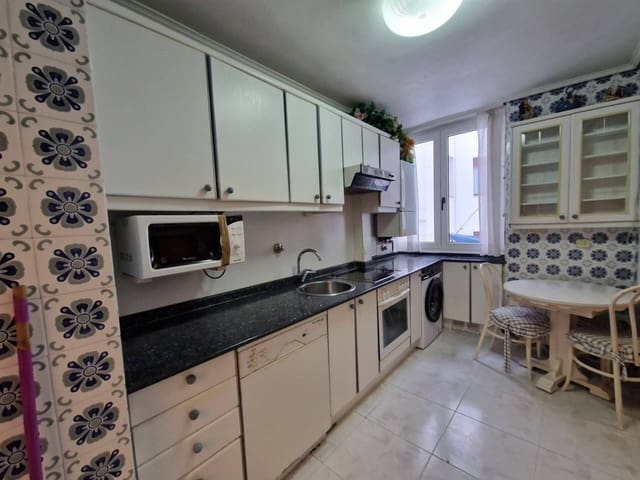 Piso de 3 habitaciones en Bilbao en venta con garaje - 395.000 € (Ref: 9819787)
