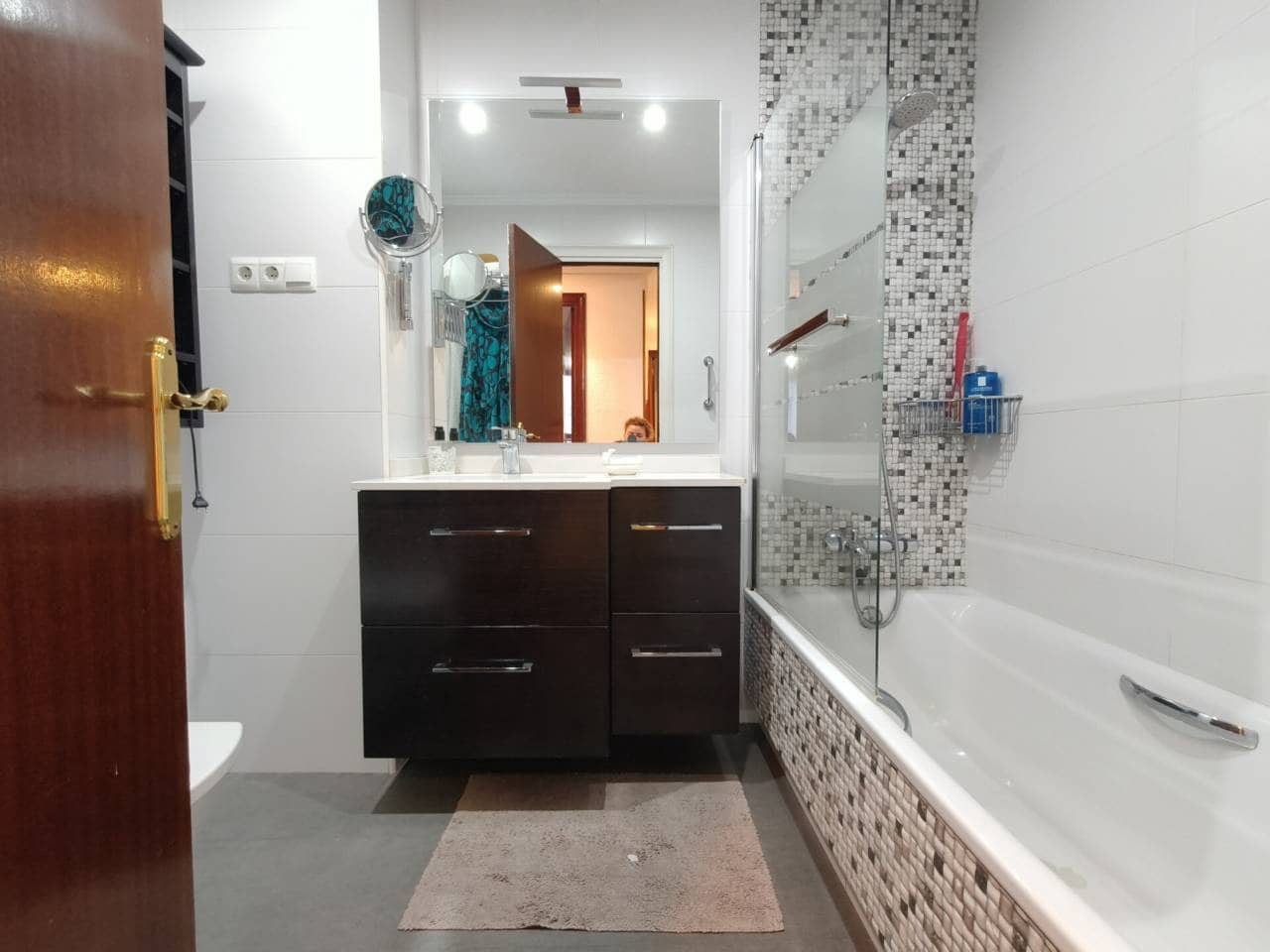 4 soverom Leilighet til salgs i Bilbao med garasje - € 850 000 (Ref: 9921573)