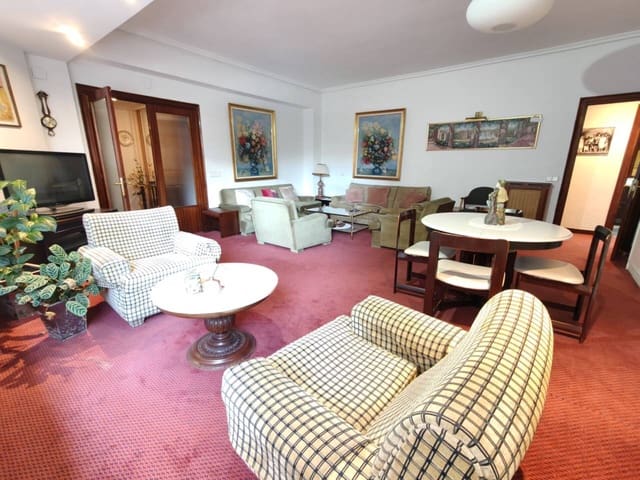 4 soveværelse Lejlighed til salg i Bilbao med garage - € 850.000 (Ref: 9921573)