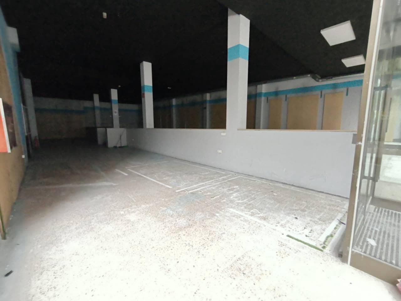 Kommersiell til leie i Bilbao - € 3 000 (Ref: 9926645)