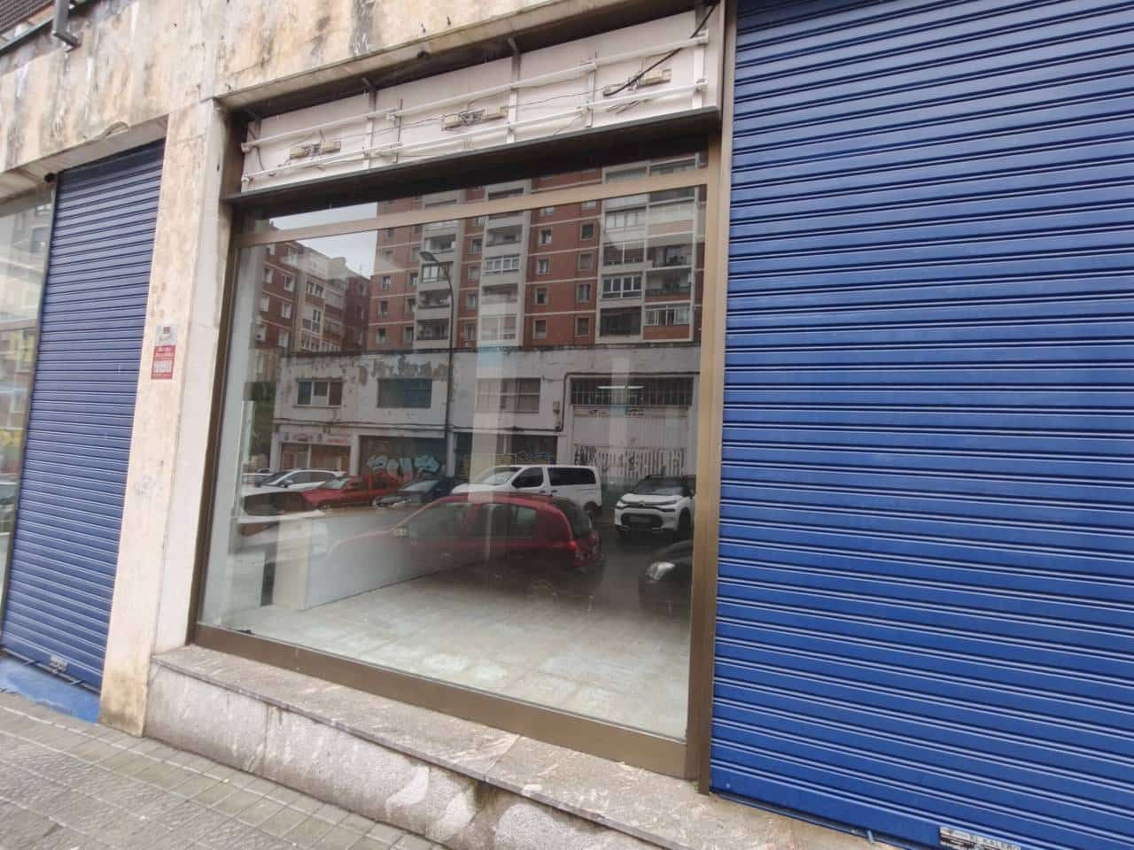 Kommersiell til leie i Bilbao - € 3 000 (Ref: 9926645)