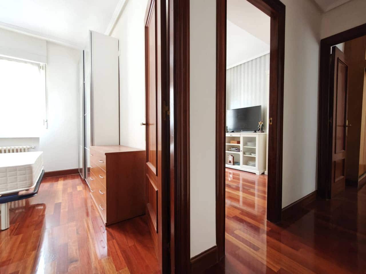 2 sypialnia Mieszkanie na sprzedaż w Bilbao - 340 000 € (Ref: 9932711)