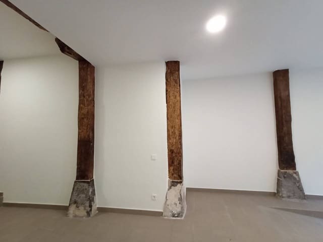 Kommersiell til salgs i Bilbao - € 90 000 (Ref: 9941654)