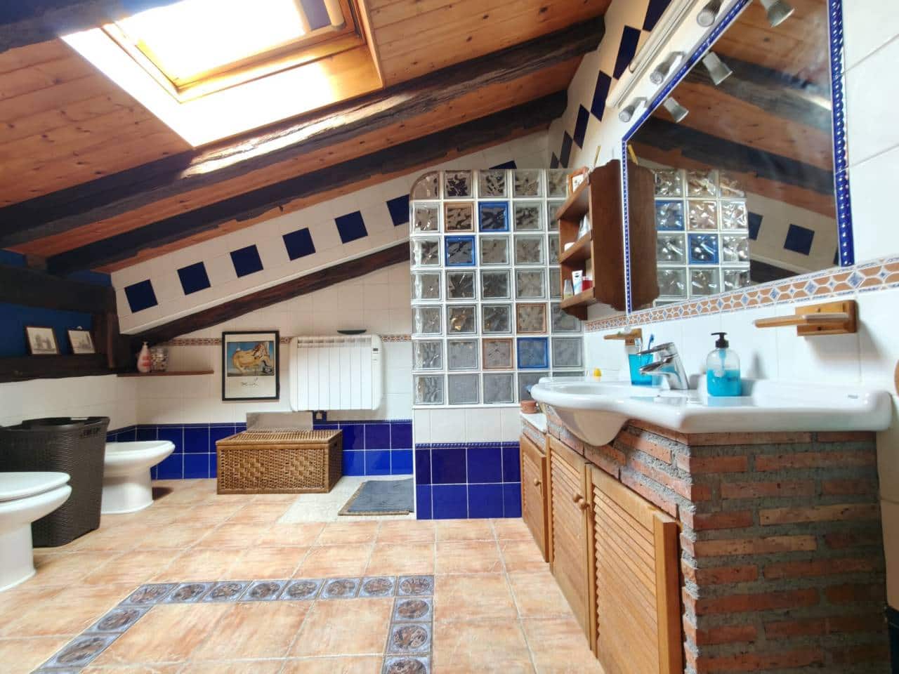 Finca/Casa Rural de 3 habitaciones en Arrankudiaga en venta - 370.000 € (Ref: 9944999)
