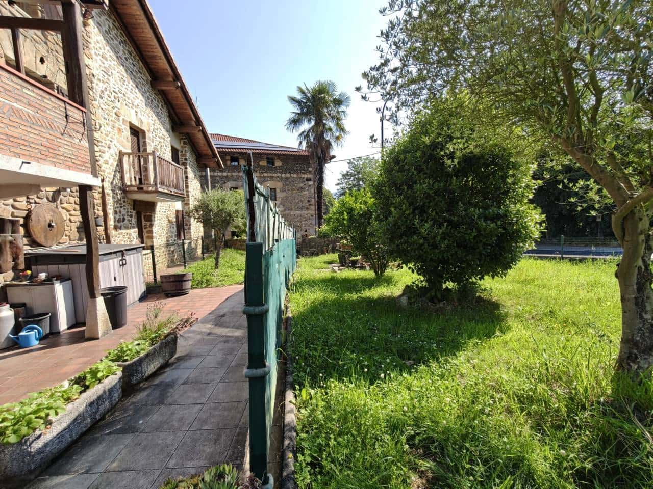Finca/Casa Rural de 3 habitaciones en Arrankudiaga en venta - 370.000 € (Ref: 9944999)