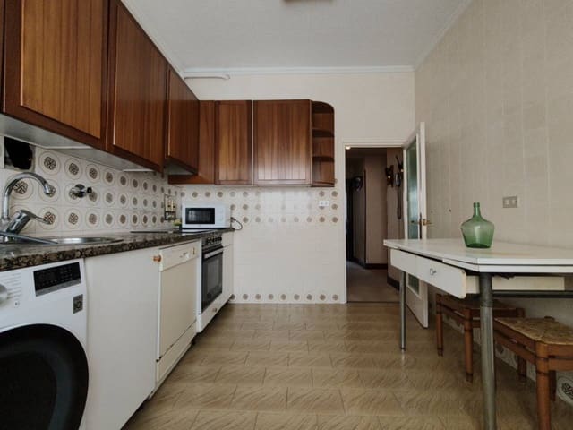 3 soveværelse Lejlighed til salg i Bilbao - € 450.000 (Ref: 9946906)