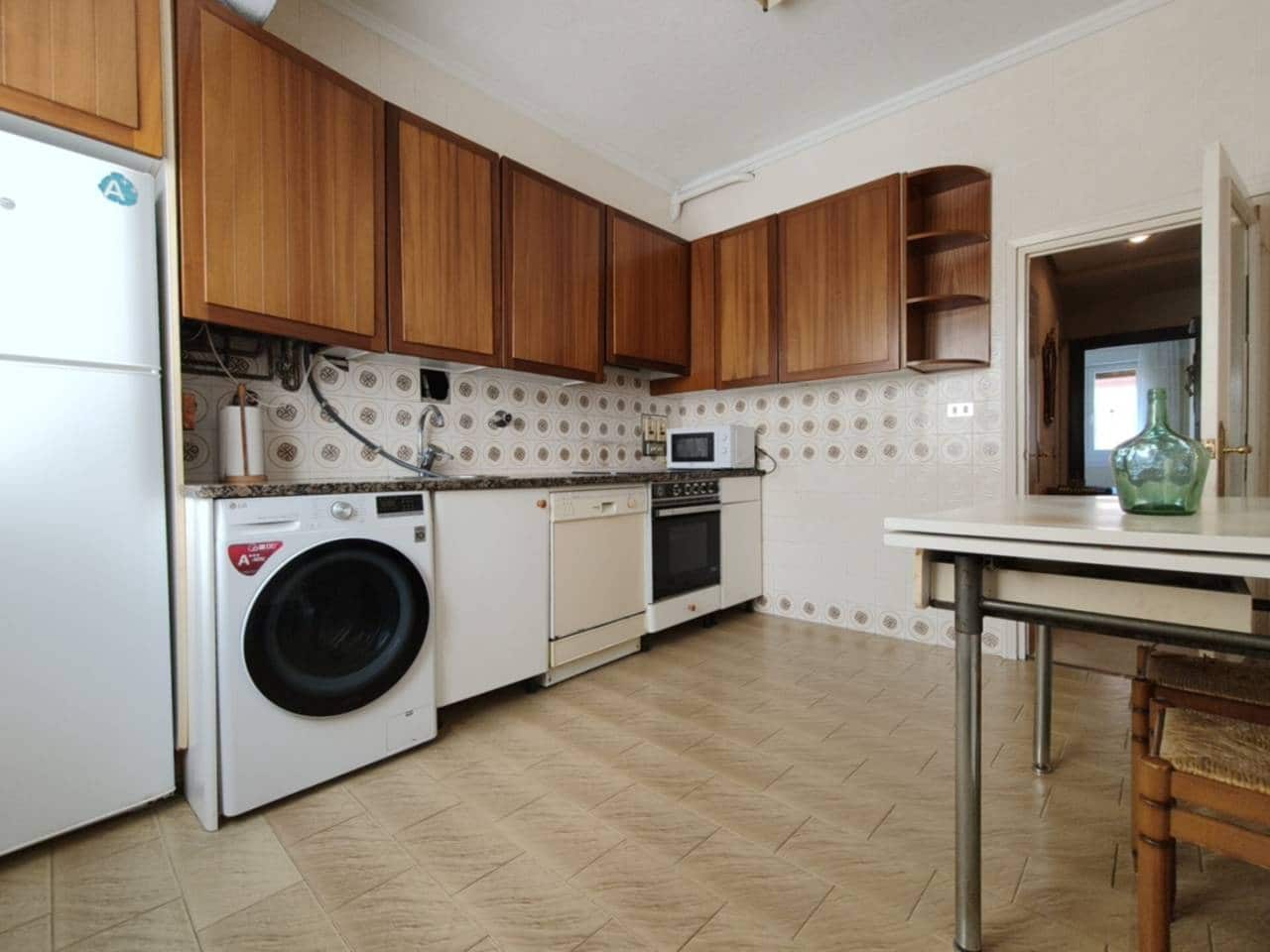 3 slaapkamer Flat te koop in Bilbao - € 450.000 (Ref: 9946906)