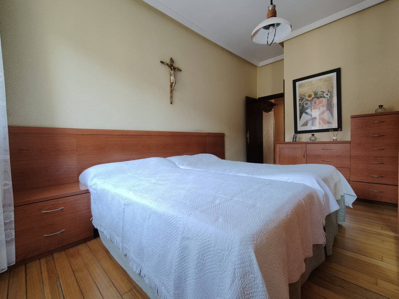3 slaapkamer Flat te koop in Bilbao - € 450.000 (Ref: 9946906)