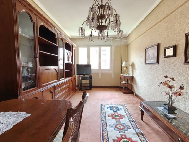 3 soveværelse Lejlighed til salg i Bilbao - € 450.000 (Ref: 9946906)