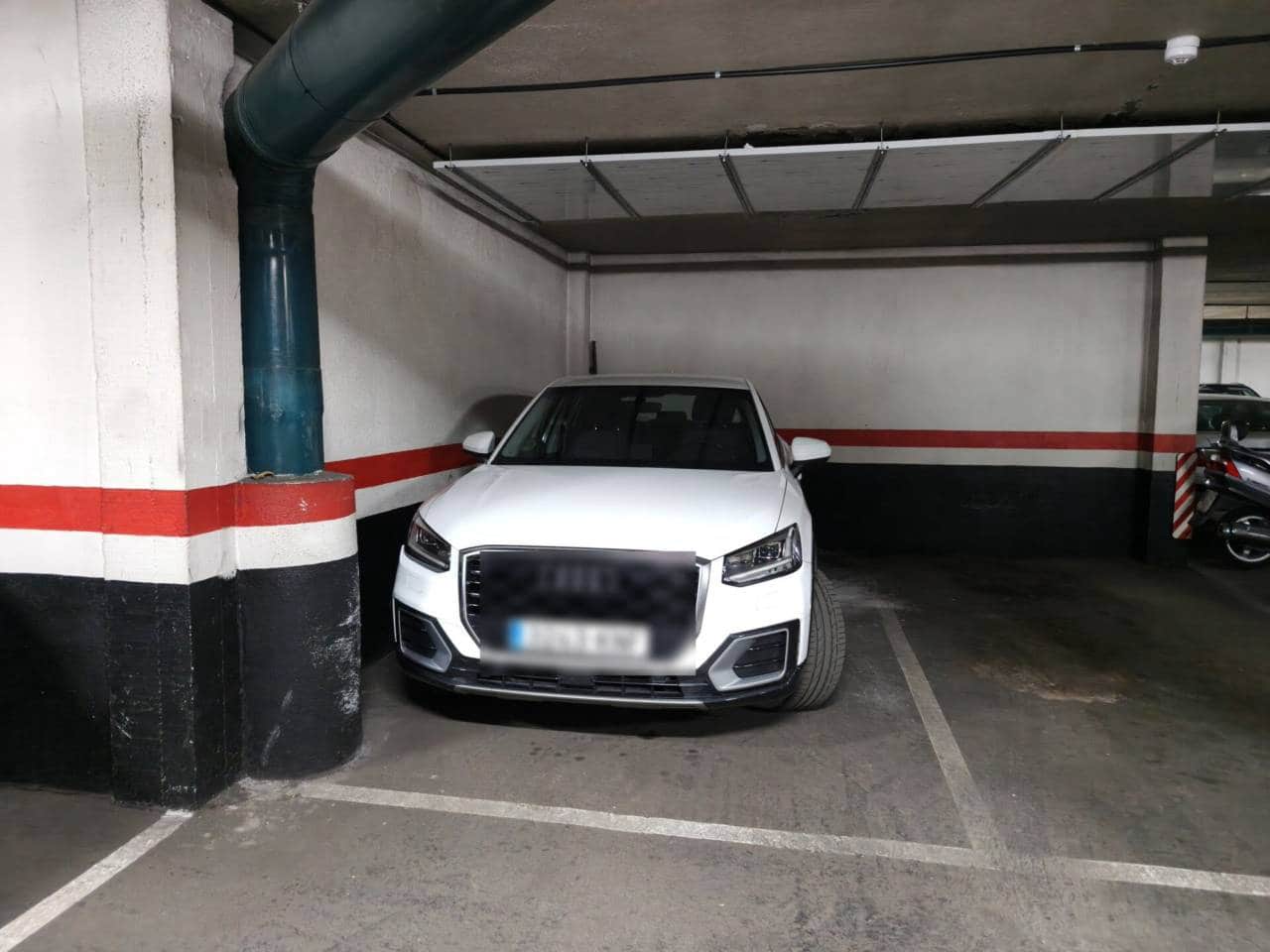 2 sovrum Lägenhet att hyra i Bilbao med garage - 1 000 € (Ref: 9946907)