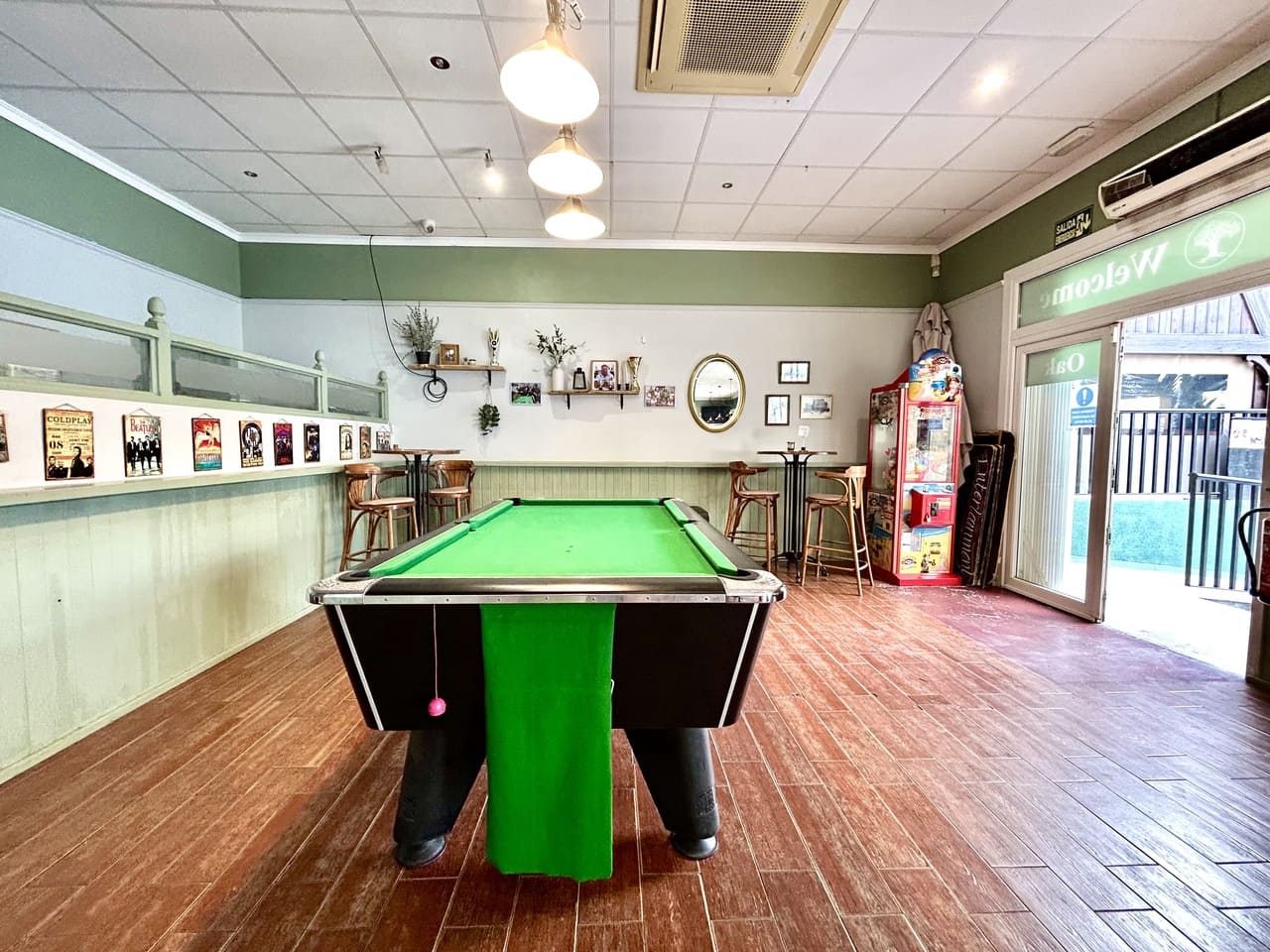 Kommersiell till salu i Villamartin med garage - 180 000 € (Ref: 10002593)