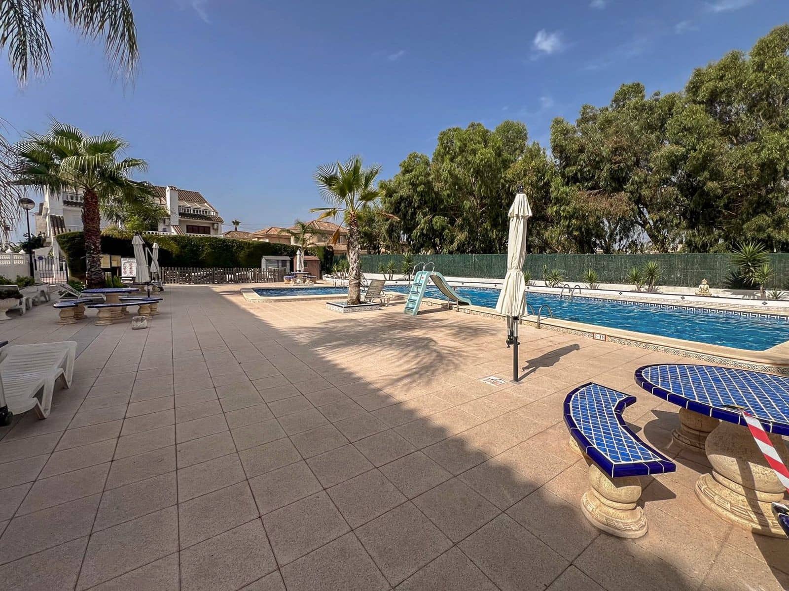 3 soveværelse Byhus til salg i Los Altos med swimmingpool - € 199.900 (Ref: 10002599)