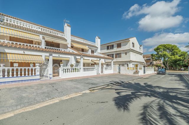 3 quarto Casa em Banda para venda em Los Altos com piscina - 199 900 € (Ref: 10002599)