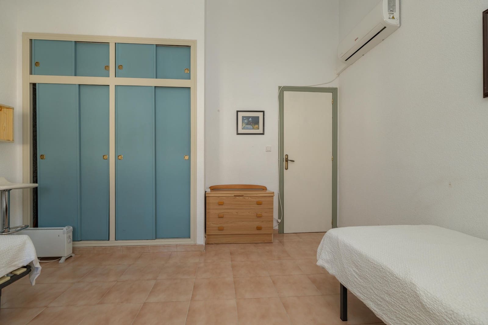 3 soveværelse Byhus til salg i Los Altos med swimmingpool - € 199.900 (Ref: 10002599)